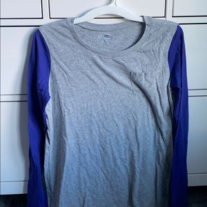 *UNWORN* Gray/Blue Crewneck T-shirt - Long Sleeves